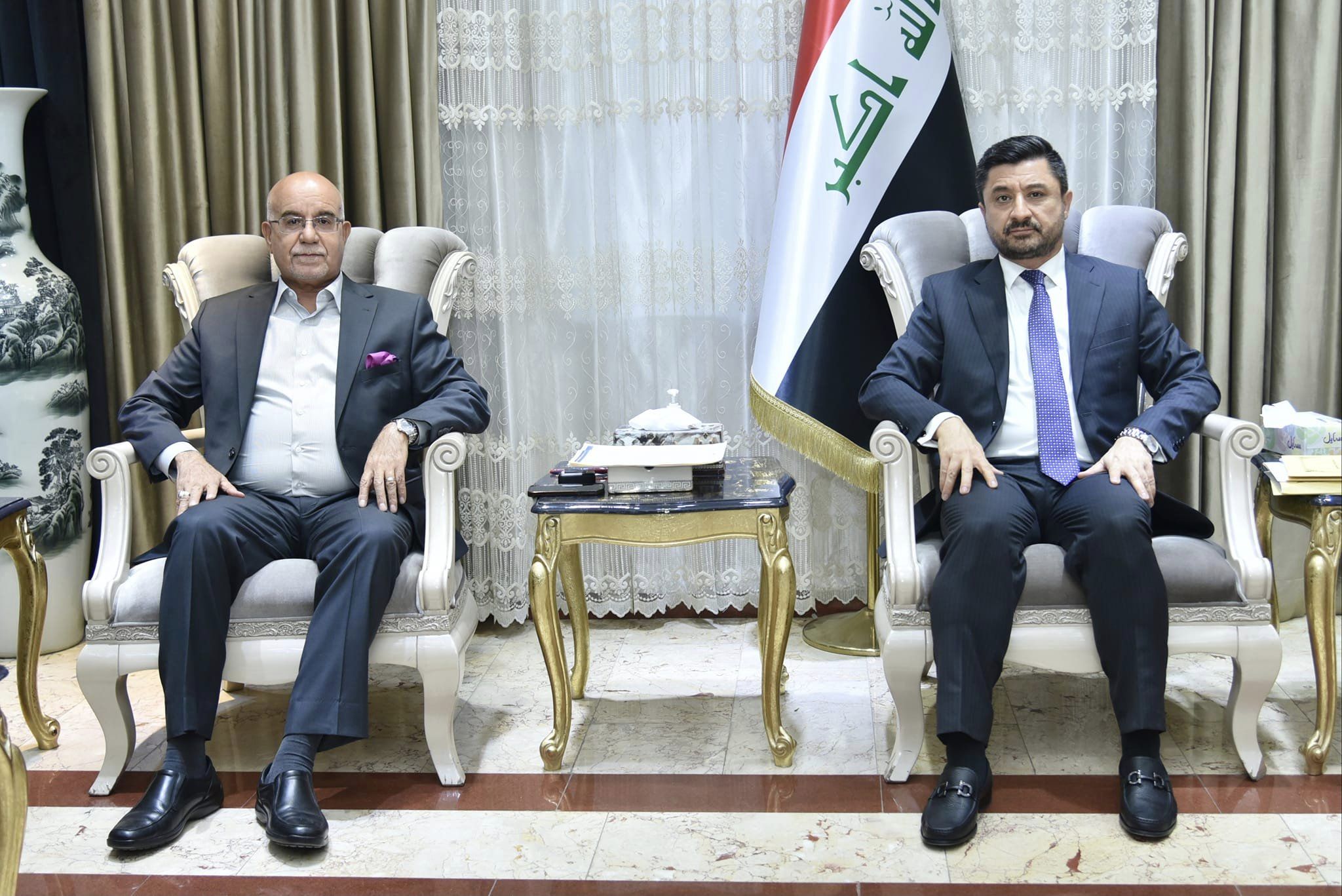استناداً لتوجيه دولة رئيس مجلس الوزراء ... وزيري العدل والصحة يبحثان دعم الواقع الصحي للنزلاء في الأقسام السجنية